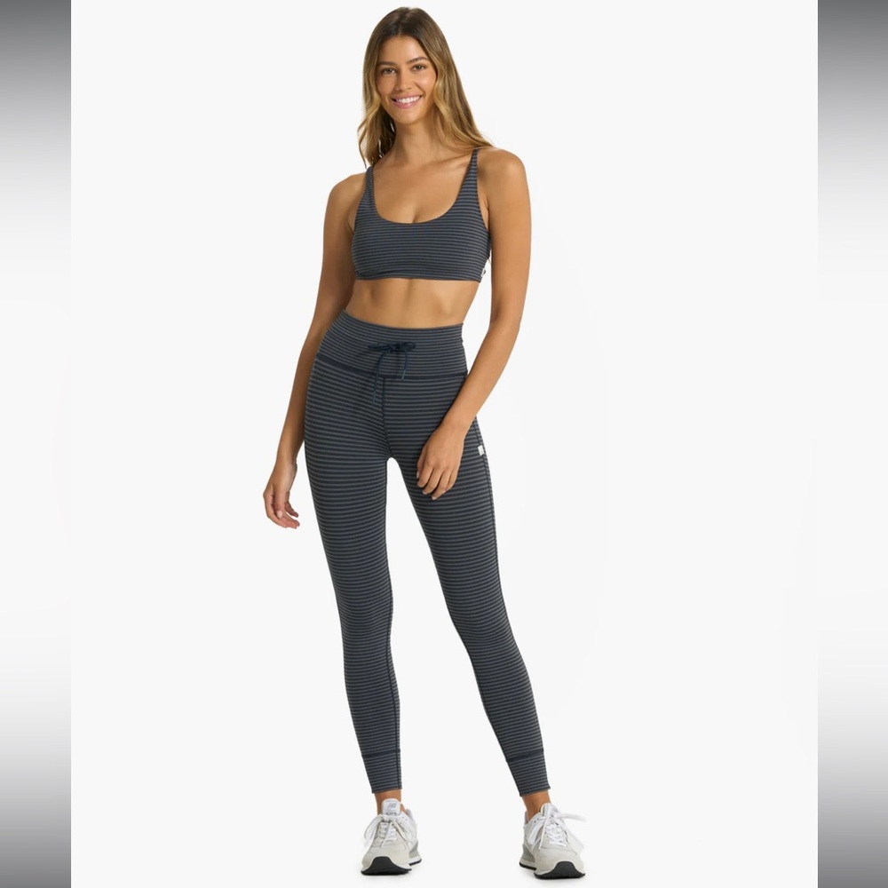 Vuori Stripe Set